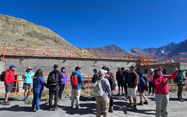 9c69d03c-1879-4e75-950d-7817a1c3e0ce