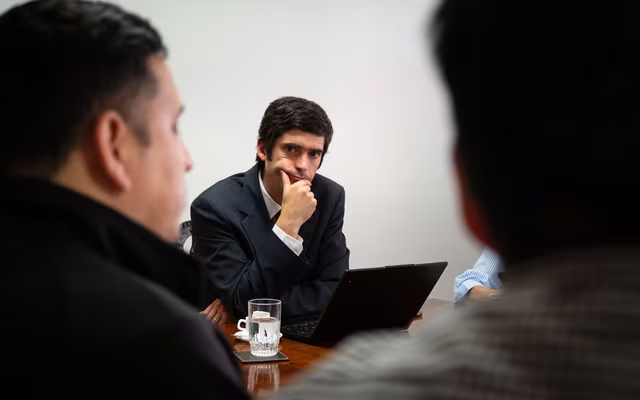 DSC00033Comunicaciones SJDM