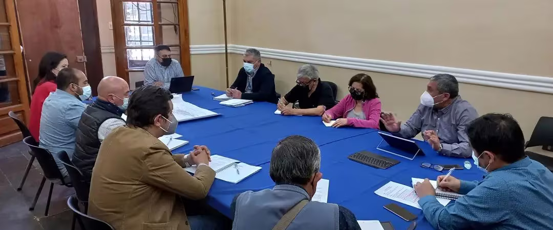 MESA AGUAS ANDINAS.jpg