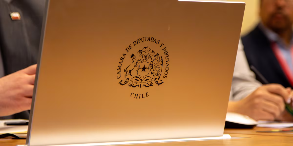 San José de Maipo expuso en el Congreso la crisis del transporte público rural y logra importante acuerdo para avanzar en soluciones
