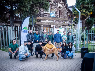 Jóvenes de San José de Maipo y comunas vecinas participaron en exitoso torneo de ajedrez realizado en el frontis municipal