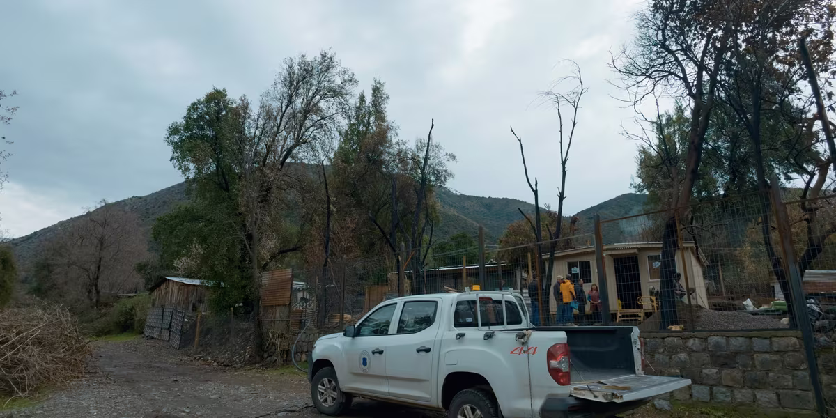 Municipio gestiona vivienda de emergencia para familia afectada por incendio en El Manzano